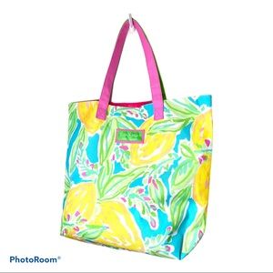 Lilly Pulitzer for Estée Lauder Tote